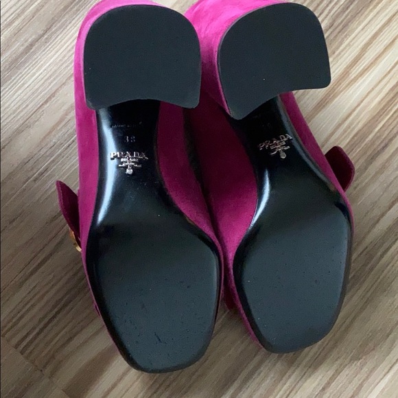 PRADA SUEDE KILTIE LOAFER PUMPS - Picture 4 of 6